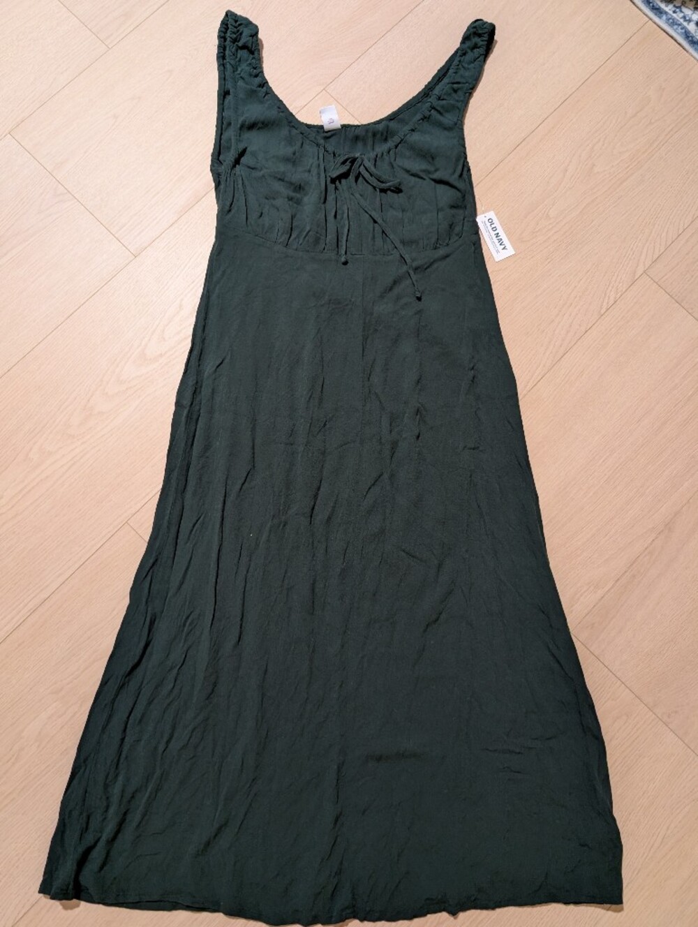 Old Navy Green Dress